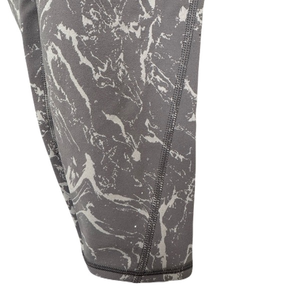 Athleta Rainier Textured Tight - Picture 4 of 4